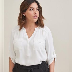 Torrid Harper Georgette Pullover 3/4 Sleeve Blouse - White